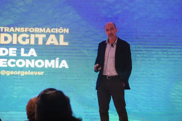 George Lever, conferencista para eventos corporativos sobre Neurociencia Aplicada