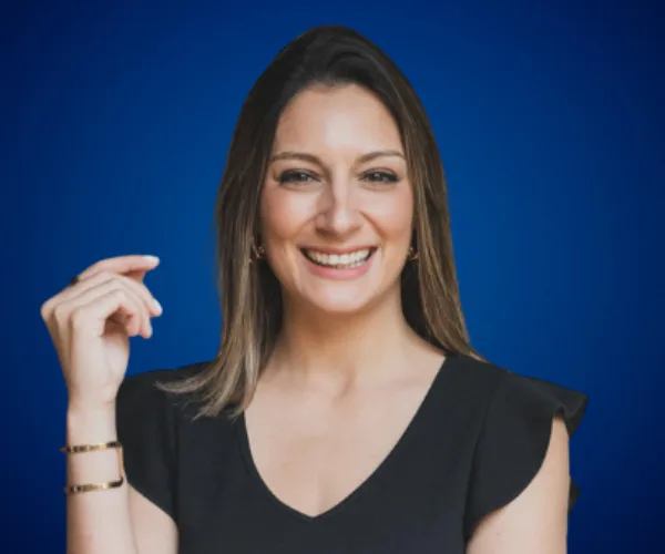 Marianne Cottin — Conferencista de Motivación