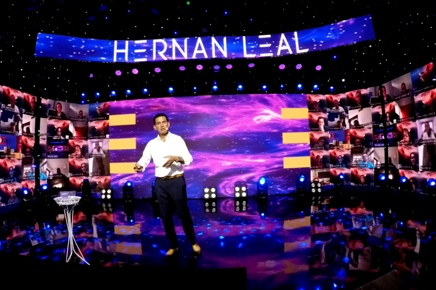 Hernán Leal en acción