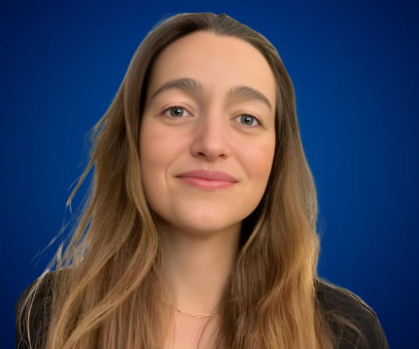 Francisca Deves — Conferencista de Productividad