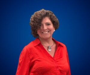 Jennyfer Salvo — Conferencista de Estrategia Empresarial