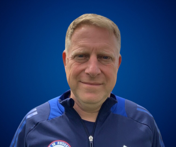 Rodrigo Cauas Esturillo — Conferencista de Estrategia Empresarial